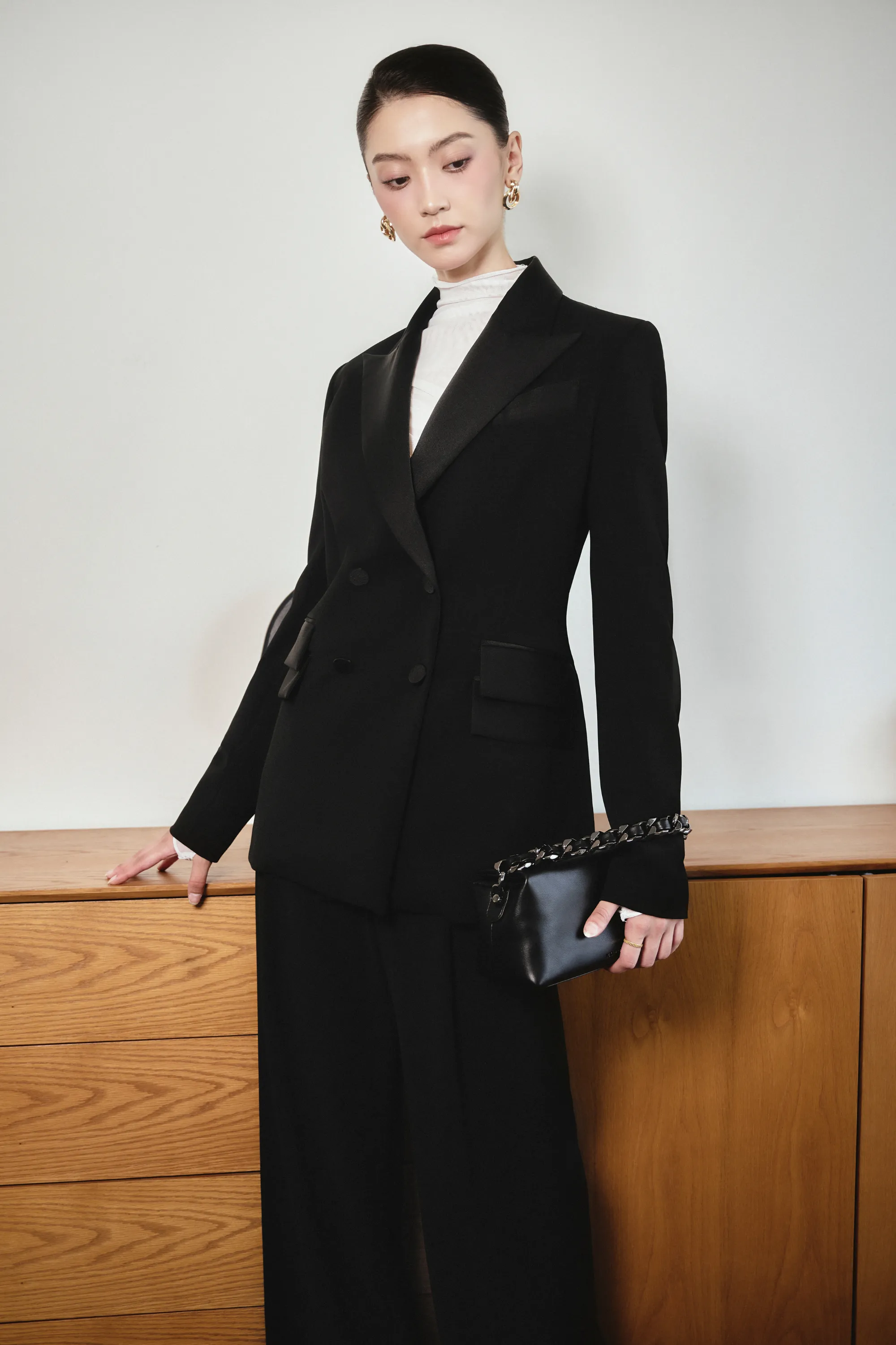 Stella Straight Peak Lapel Wool Blazer